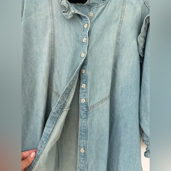 We the free - Louise Denim Ruffle Top - Picture 6 of 8